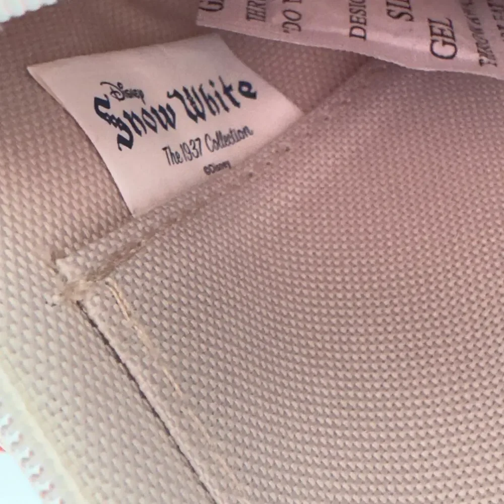 Disney set bésame